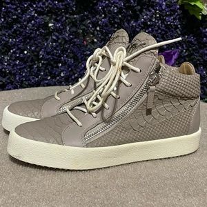 Giuseppe zanoti l python skin leather Sz 40